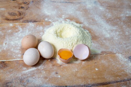 Pasta fresca di semola di grano duro all'uovo