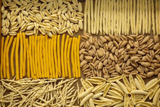WE L💛OVE PASTA 🍝
.
.
.
#pasta #pastalover #pastamachines #pastaindustry #pastafresca #food #foodphotography #foodporn #pastamaker #foodblogger #quality #tradizione #pastificio #dal1998